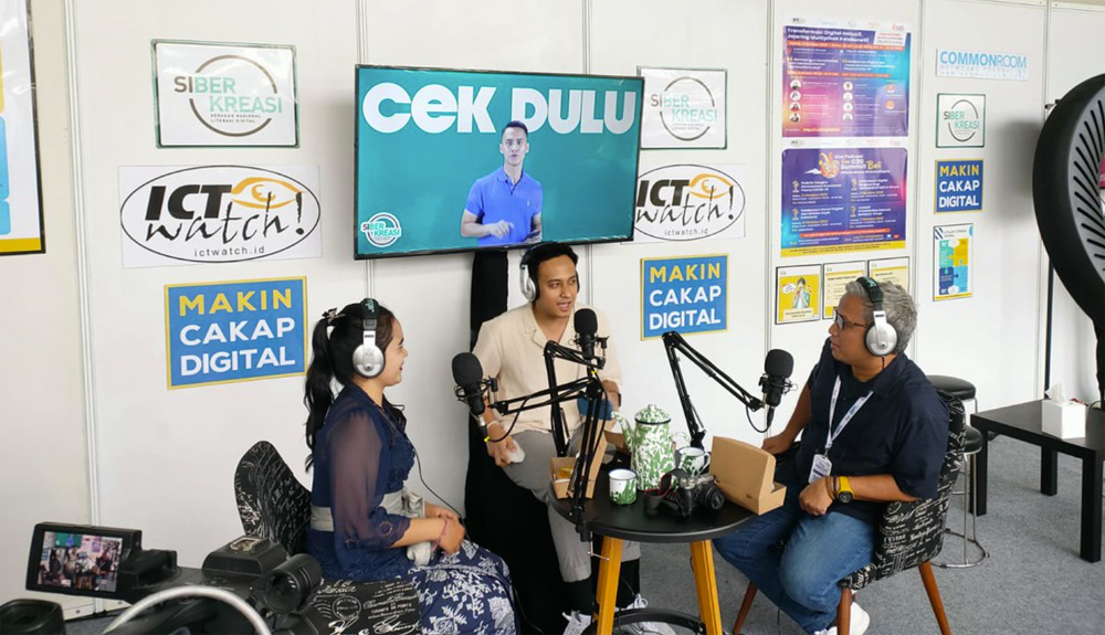 ICT Watch Live Podcast at C20 Summit Side Event (Bali, 06/2022)